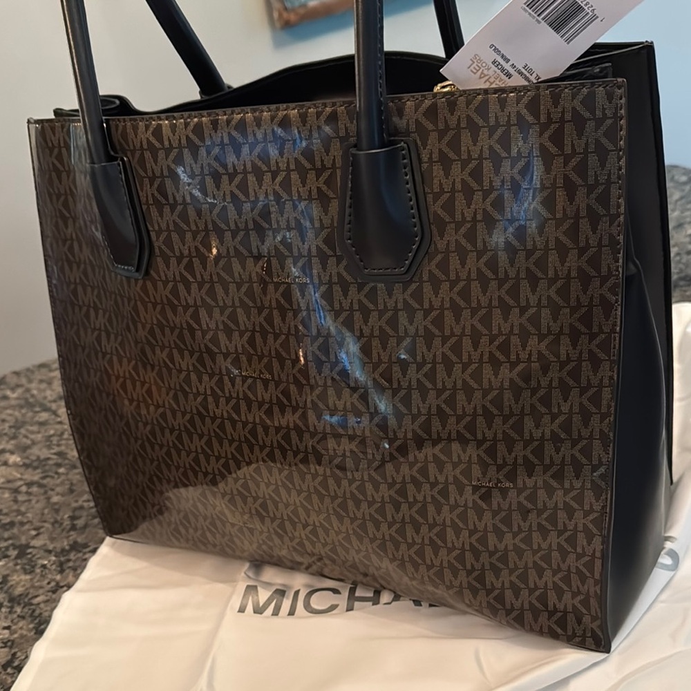 Michael Kors Brown and Black Tote Bag with Signature Monogram - Picture 10 of 15